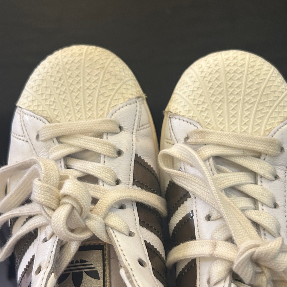 ✨Adidas Superstar White and Dark Brown Sneakers - Picture 5 of 7